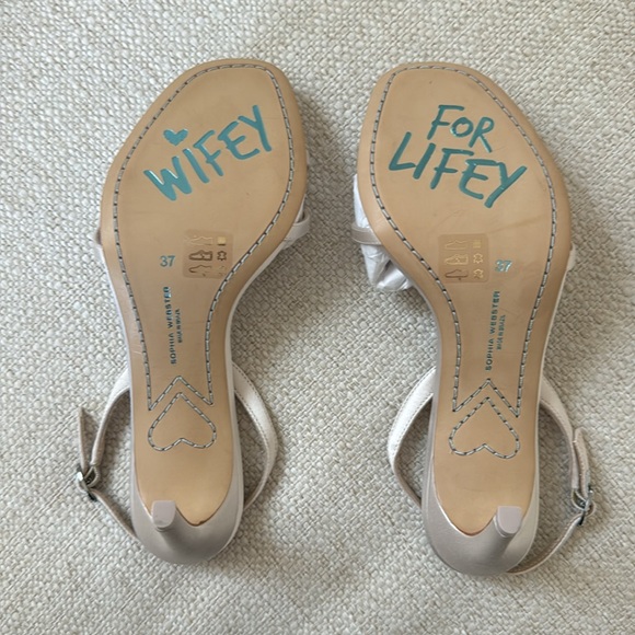 SOPHIA WEBSTER Satin Wifey For Lifey Classy Bridal Wedding Heels 85mm, Size 7 - Picture 6 of 12
